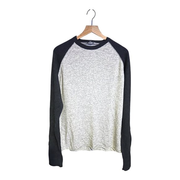 James Perse NWOT Men's 100% Cashmere Raglan Fisherman Crew Sweater in Grey/Charc - Picture 1 of 5